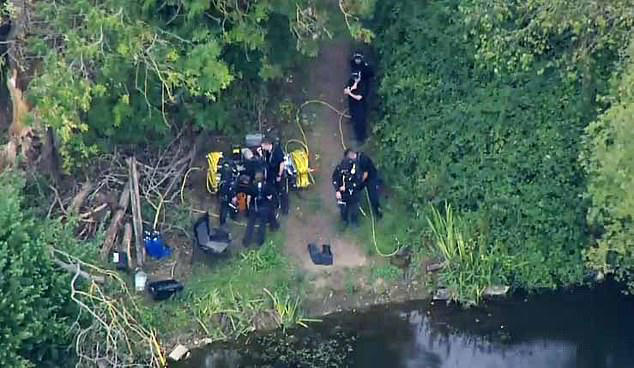Divers scour lake in hunt for missing Noah: Specialist team from Met ...