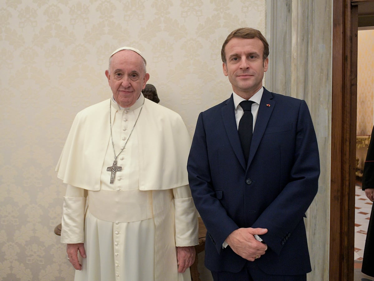 Lo “schiaffo” del Vaticano a Macron: niente apparizioni pubbliche con Leone XIV 