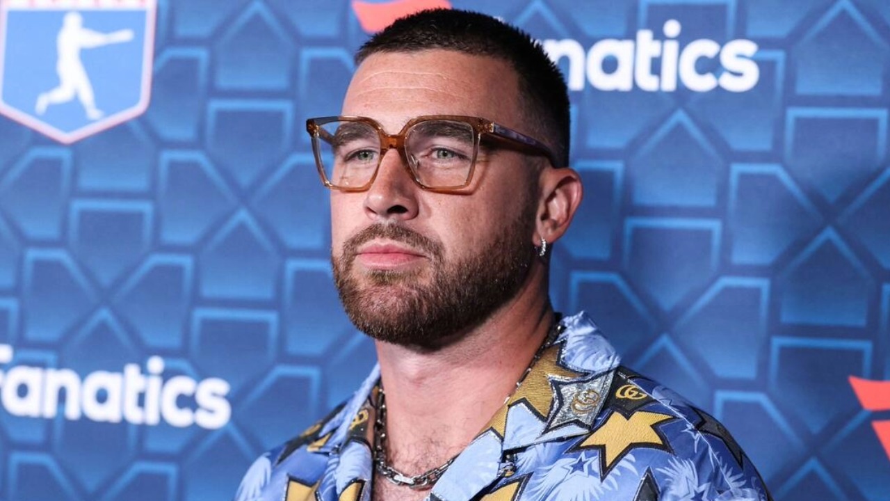 Travis Kelce wears outfit worth nearly $100K to Chiefs game, including ...