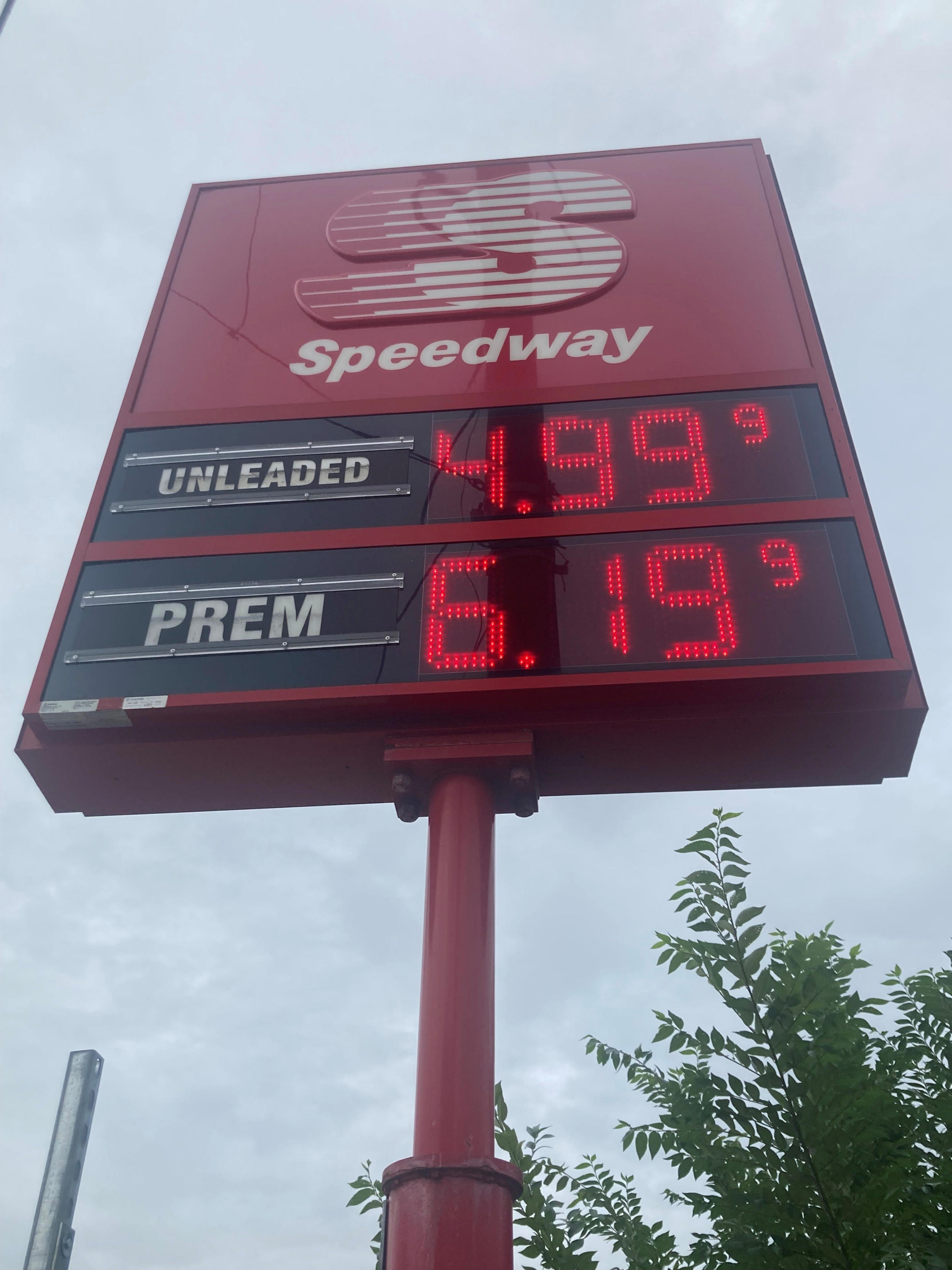 Michigan gas prices near $5 a gallon as Iran war threatens more pump pain