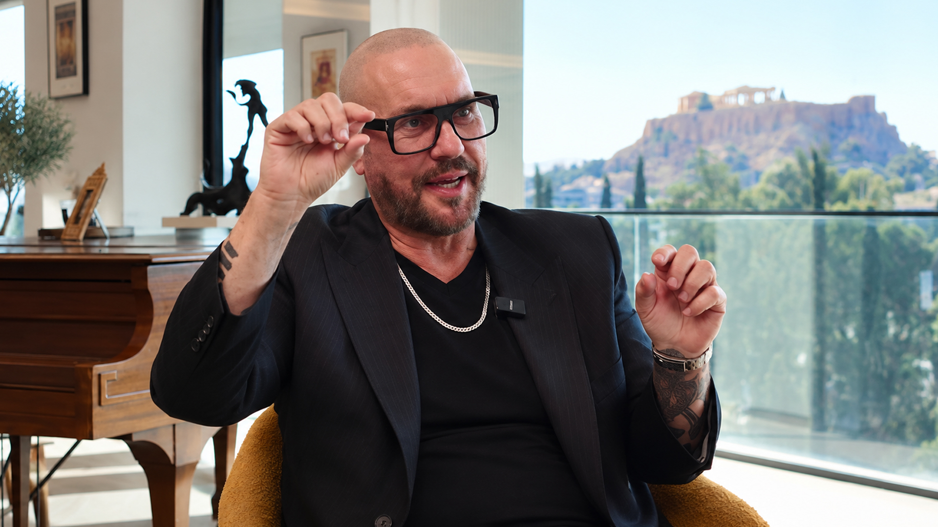 Desmond Child explains vintage recording methods before digital tools