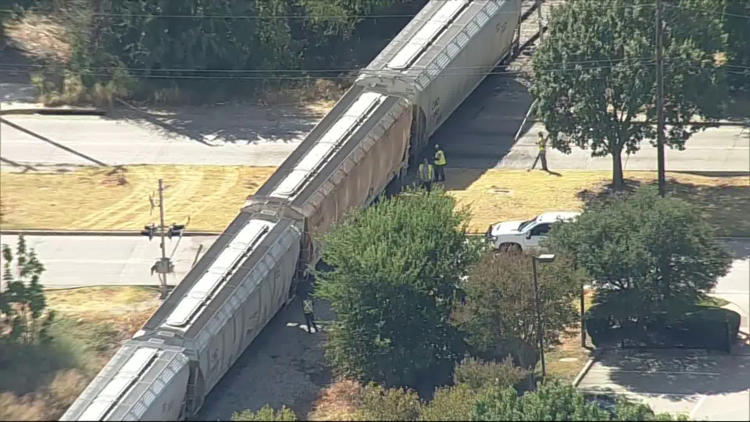 Train derailment forces road closures in Rowlett, officials say