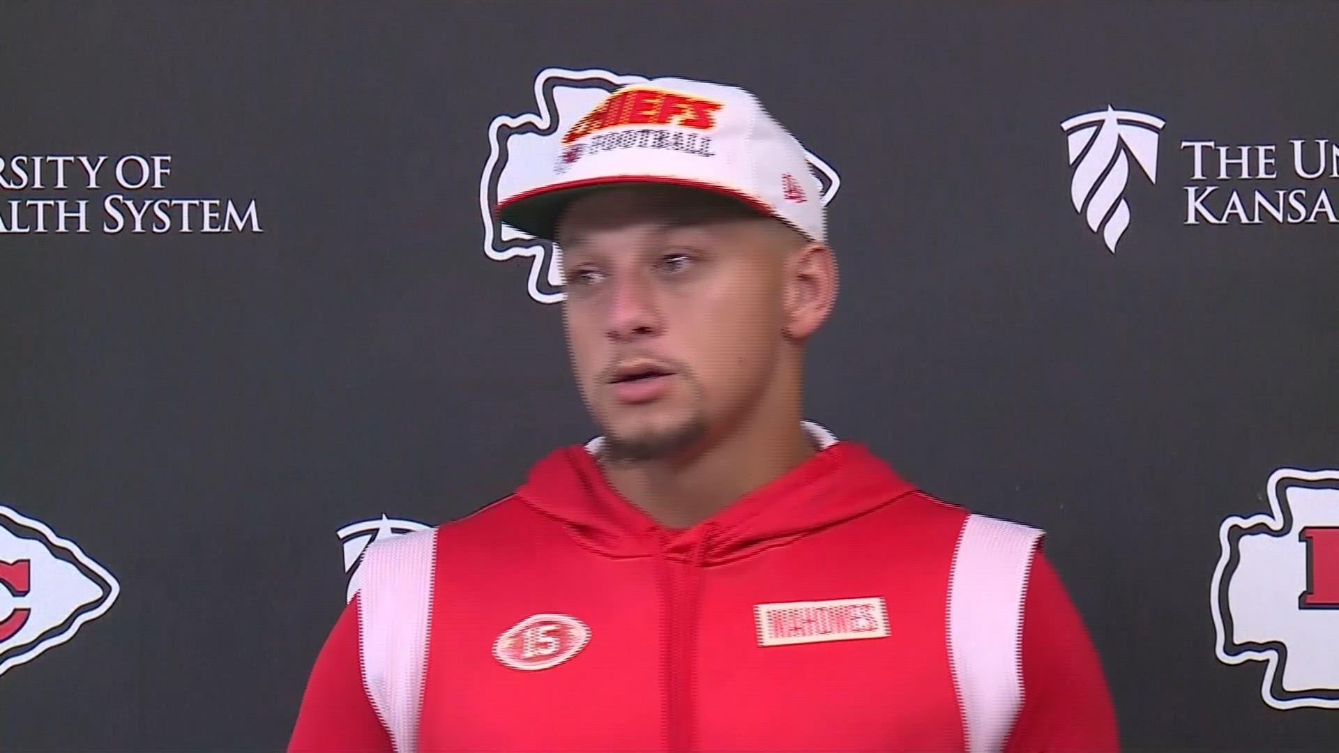 'The leg's the least of my worries!' - Patrick Mahomes updates on knee ...