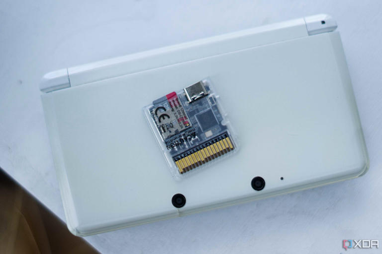 I put a Raspberry Pi inside my Nintendo 3DS, and now my PC sees it as a ...