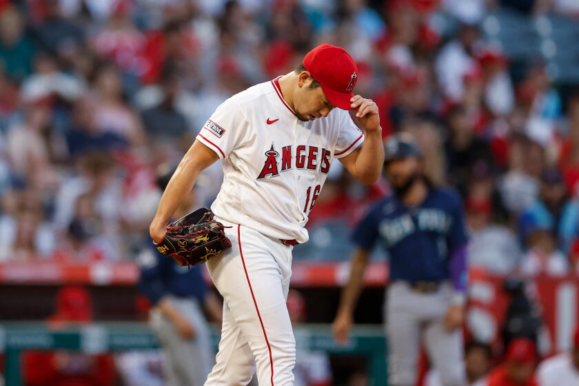 Cal Raleigh is too much for Angels in loss to Mariners