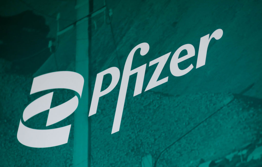 Pfizer's dividend faces big questions. Here are 3 reasons it should survive.