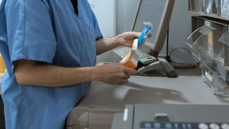 Pharmacies may soon need CCTV for prescription drug sales under new ...