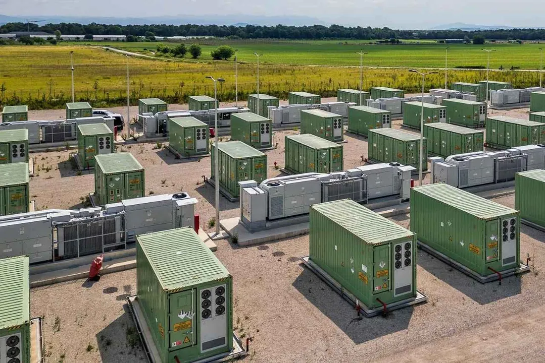 HEG advanced materials subsidiary signs MoU with Indus Towers for 1.5 ...