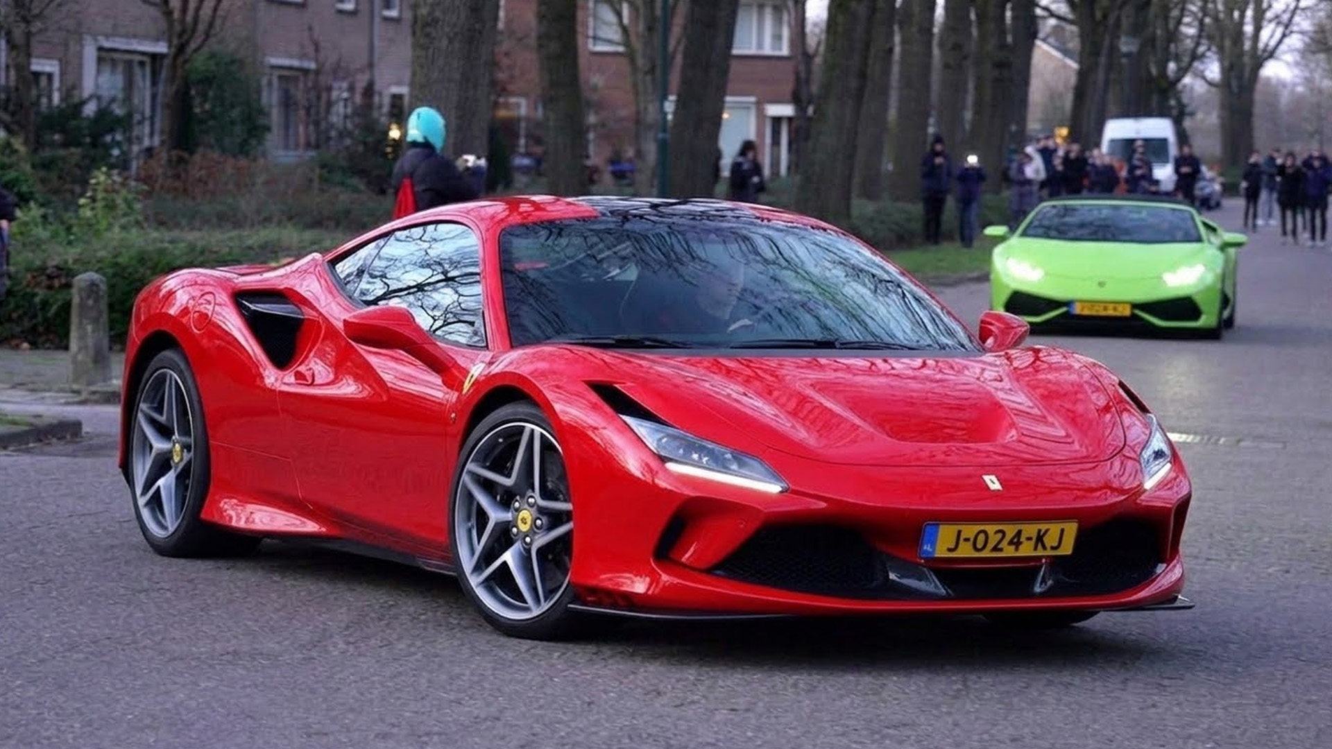 Ferrari F8 Tributo brings clean mid engine proportions
