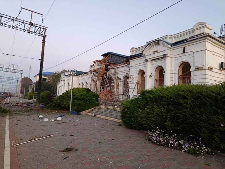 Apartments destroyed, railway station hit, many injured: Aftermath of ...