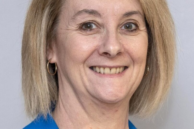 'Grotesque' pay rise for top health boss slammed by campaigners