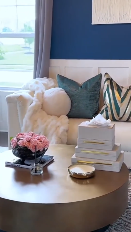 Smart design ideas for a stylish living room