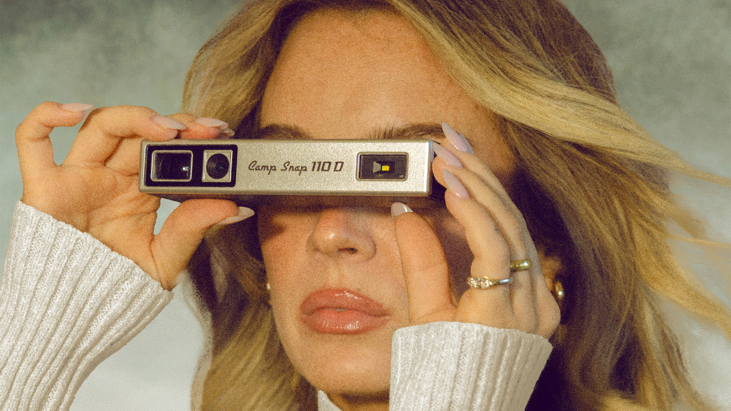 Camp Snap’s screen-free 110D brings a 1970s film camera shape to ...