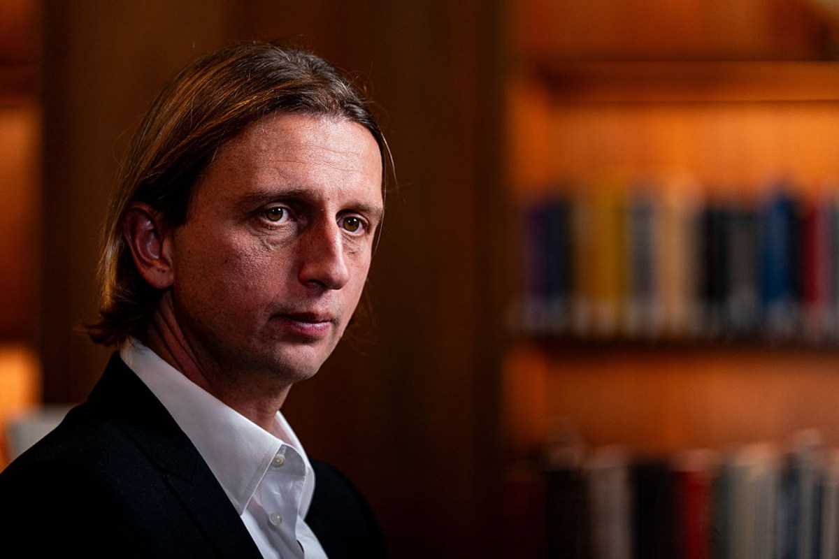 Revolut founder accused of hatching a scheme to avoid fees in ...