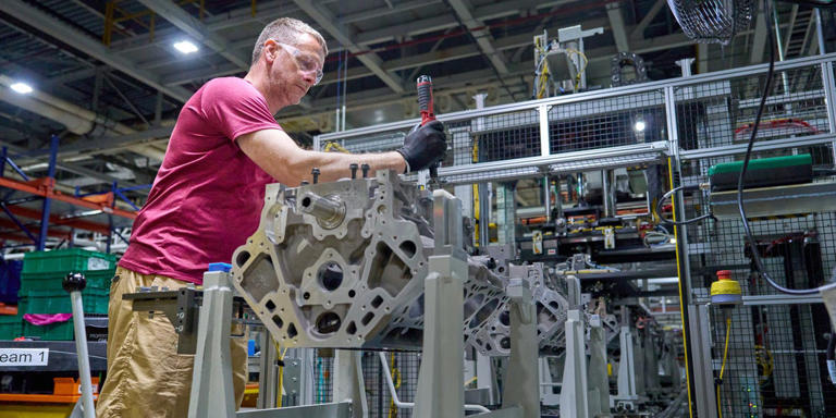 GM finally shares power figures for its new small-block V-8s