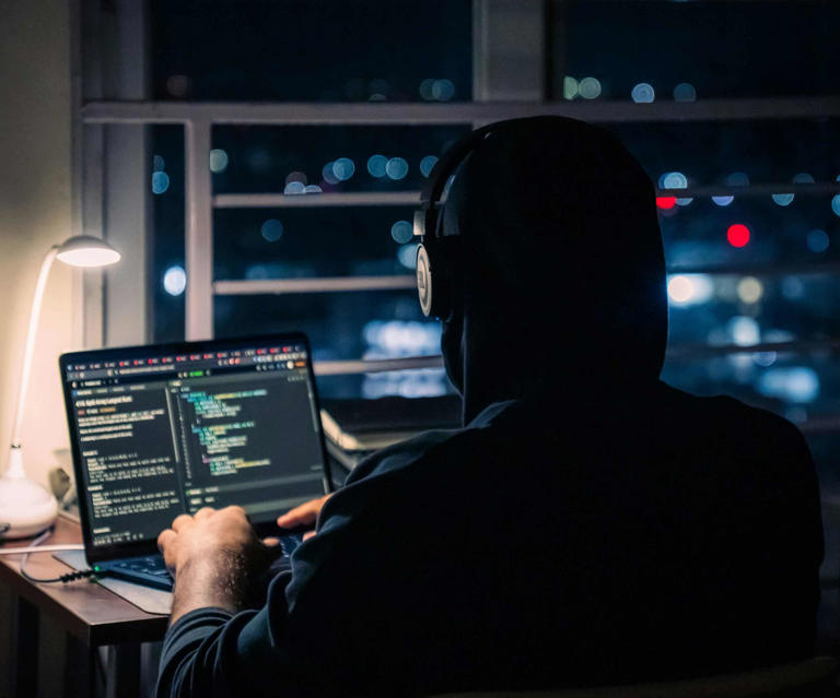 New AI scams are tricking people with fake software bills