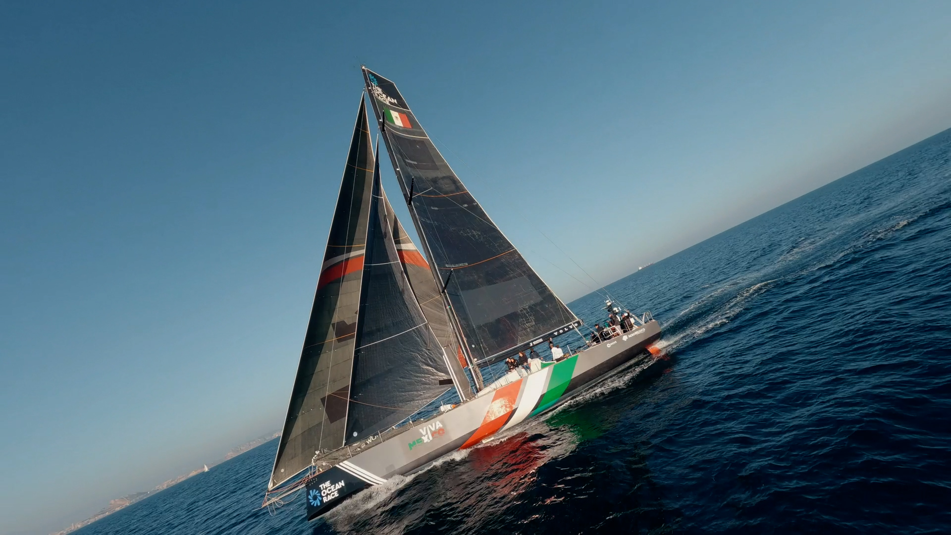 Thrilling water sports captured by high-speed FPV drones