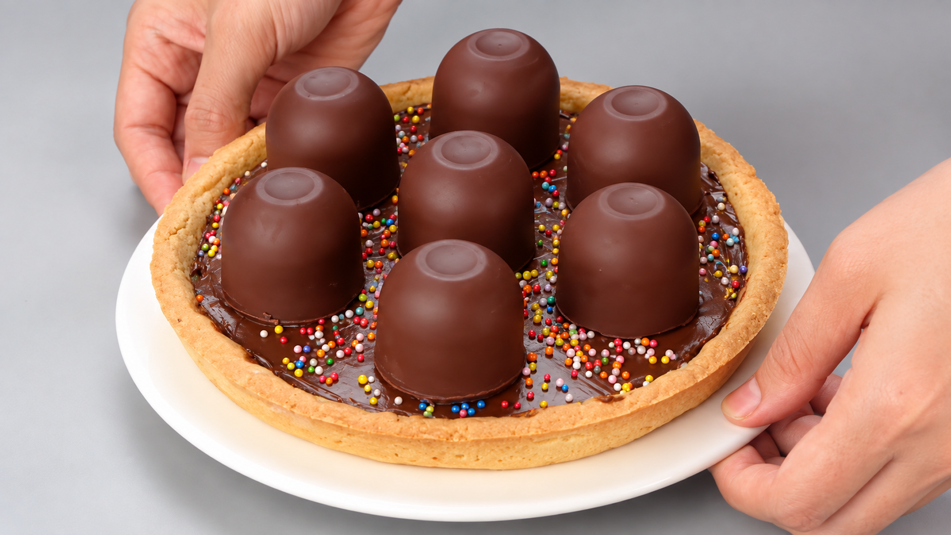 Can you master these mind blowing chocolate cake hacks?