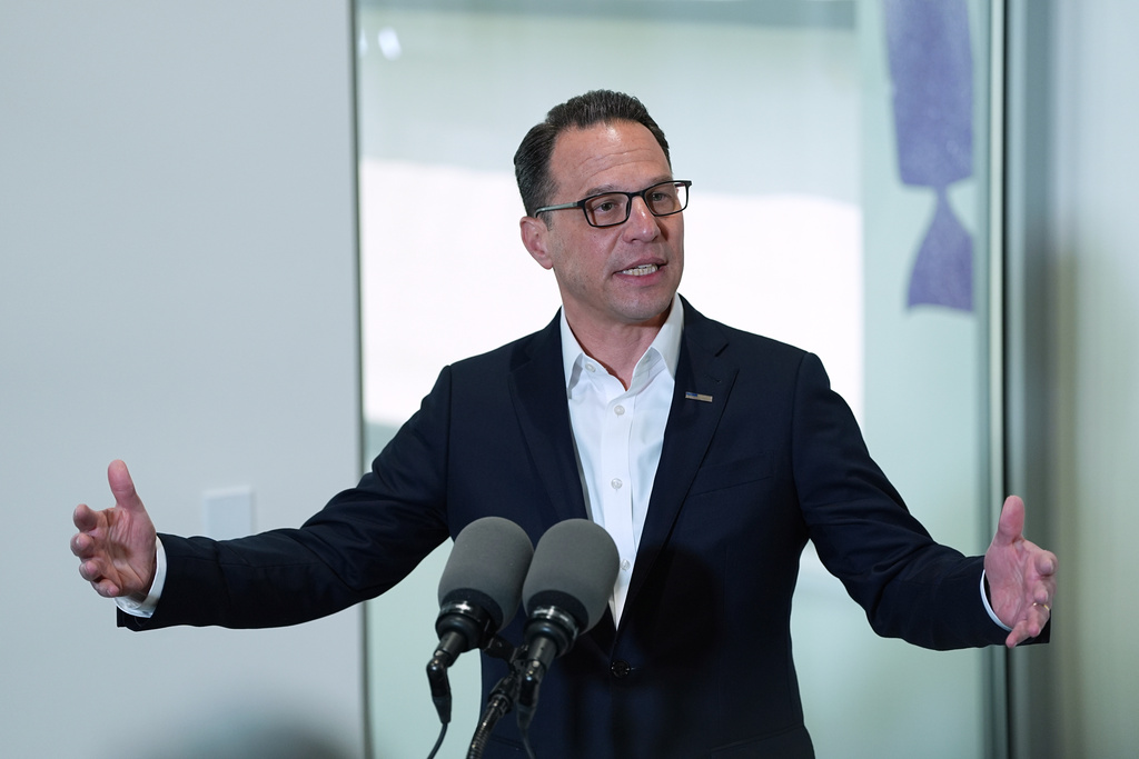 Shapiro says RFK Jr. is 'making our country sicker' amid measles surge