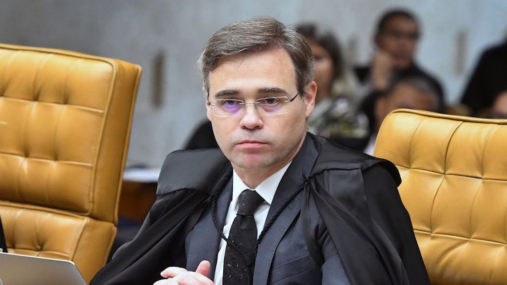 André Mendonça.