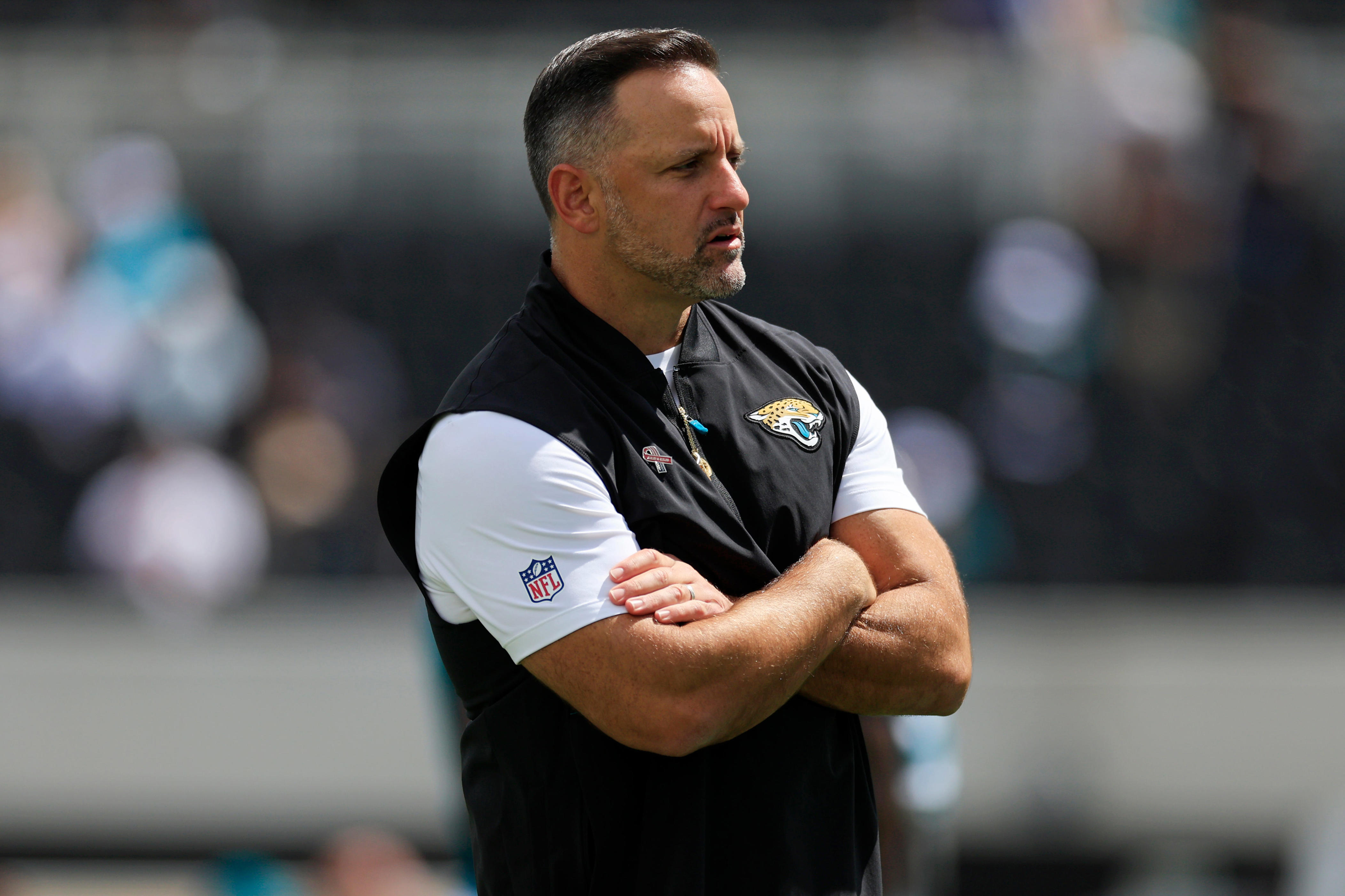 Jaguars take 'rare' approach on defense in Week 1 win