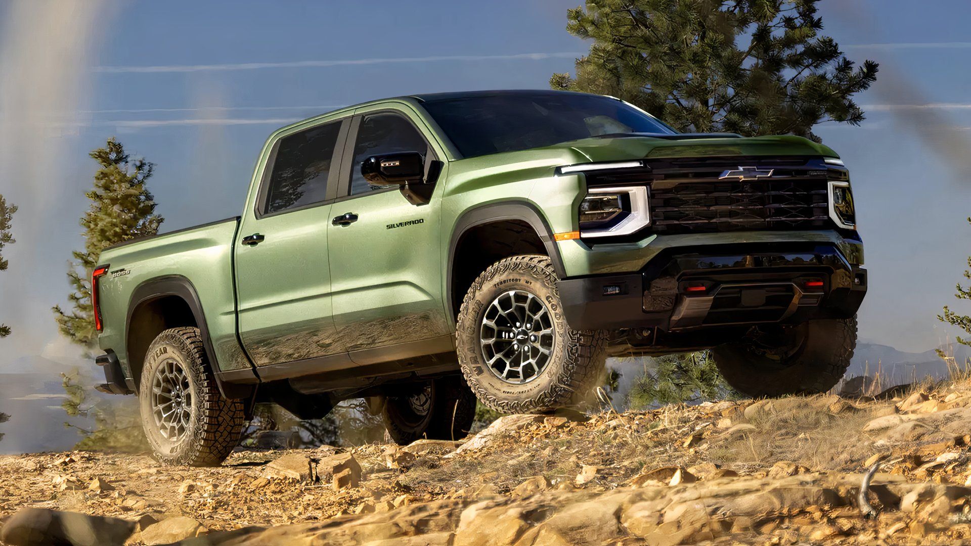 Chevy's four-cylinder Silverado still makes more torque than its new V8