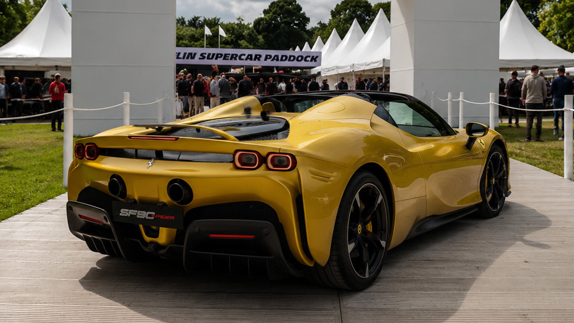 Ferrari SF90 Spider shows its sculpted rear design