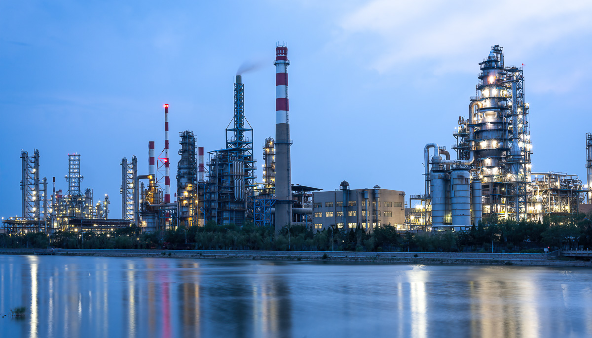 Drone attacks halt two Rosneft refineries, adding pressure to fuel supplies