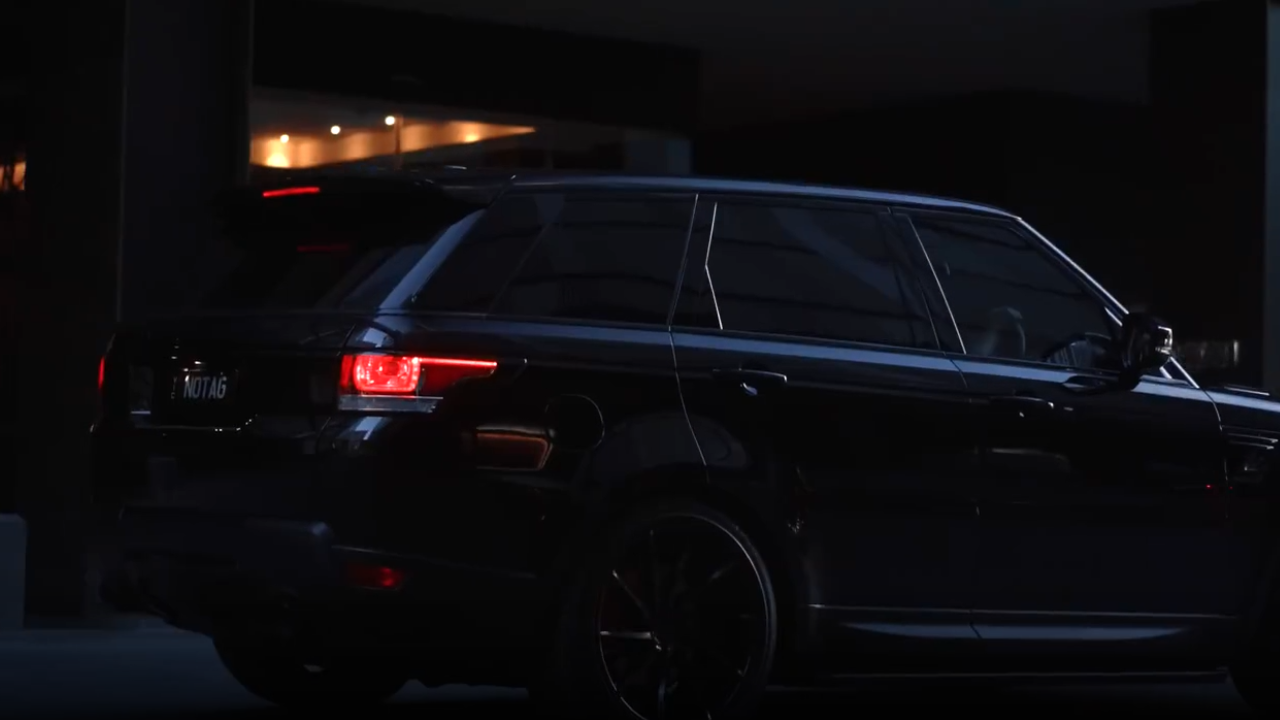 Range Rover blacked out build trends and design ideas