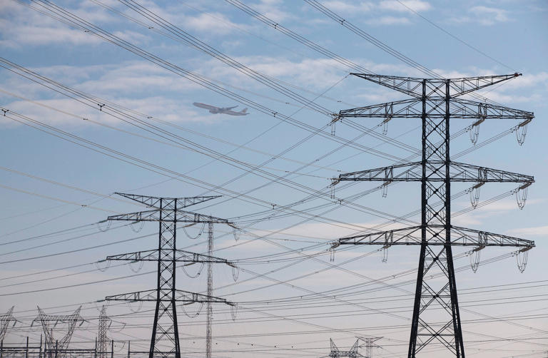 Power out for hours? New Ohio bill would mean money back for customers