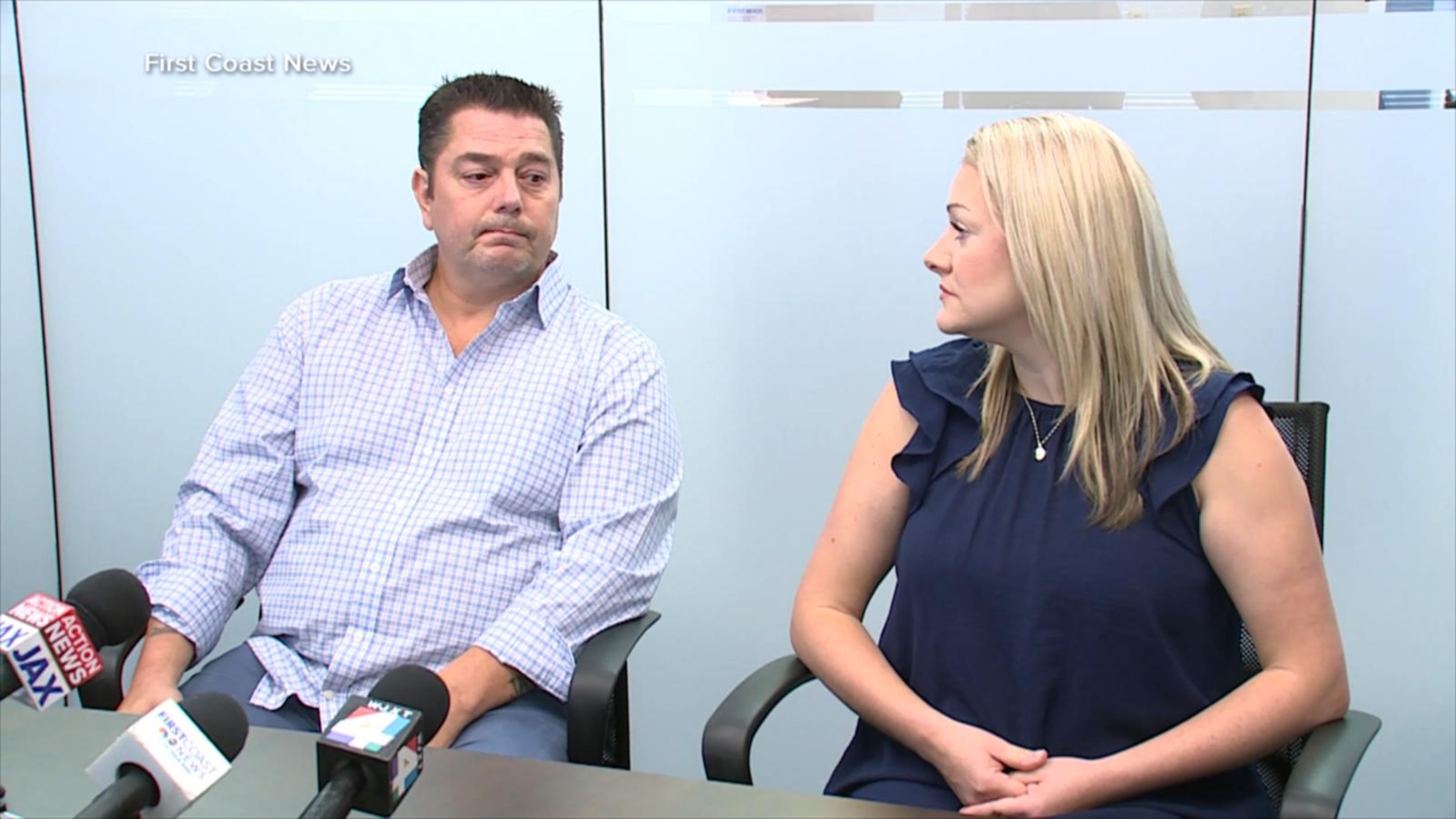 Couple sues fertility clinic after alleged specimen mix-up