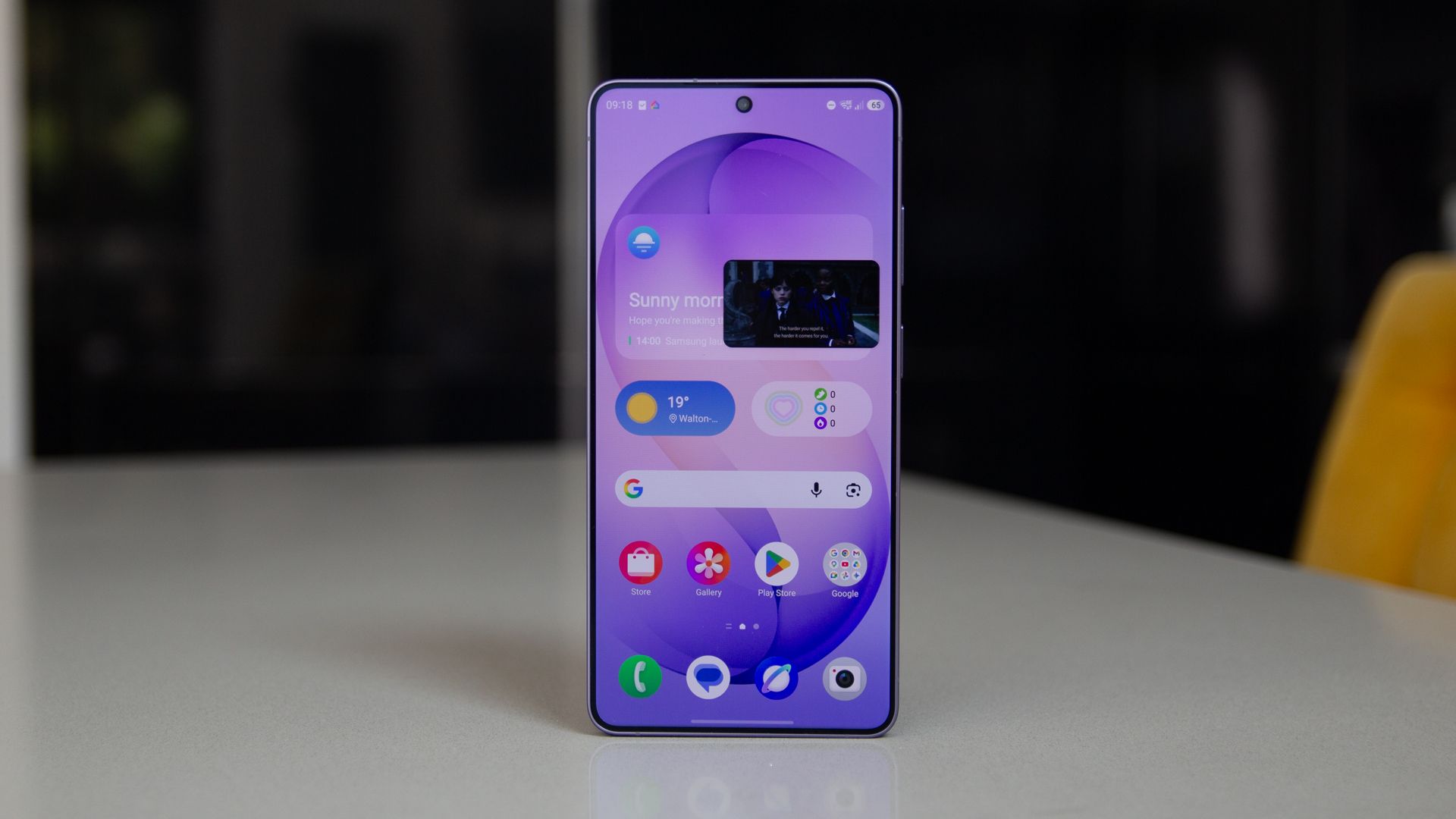Samsung update delivers hot new features for older Galaxy phones