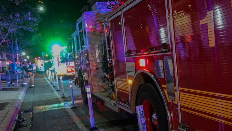 Roughly 100 people evacuated after downtown Austin high rise fire ...