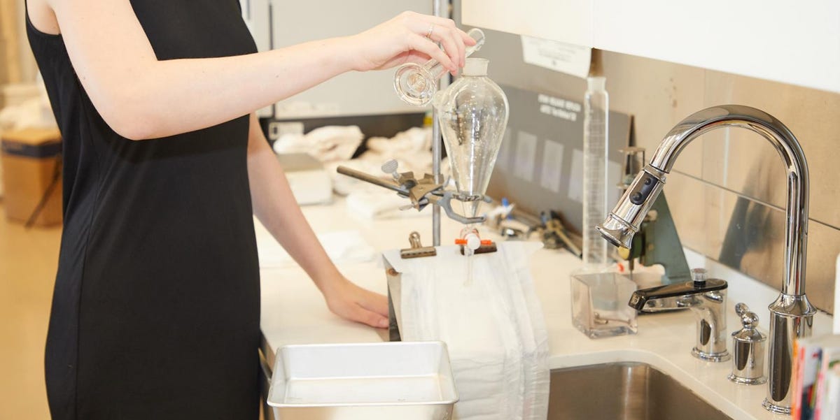 How we evaluate diapers—from leak tests to parent feedback