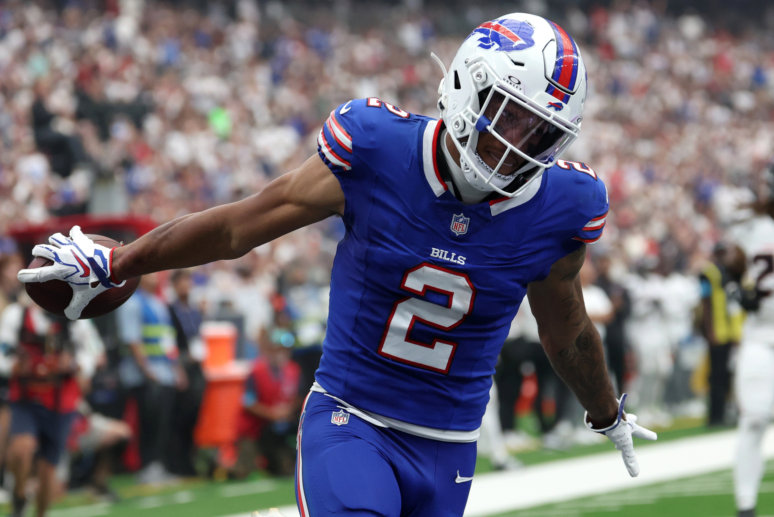Injury status of Bills' DJ Moore revealed after scary landing on 'TNF'