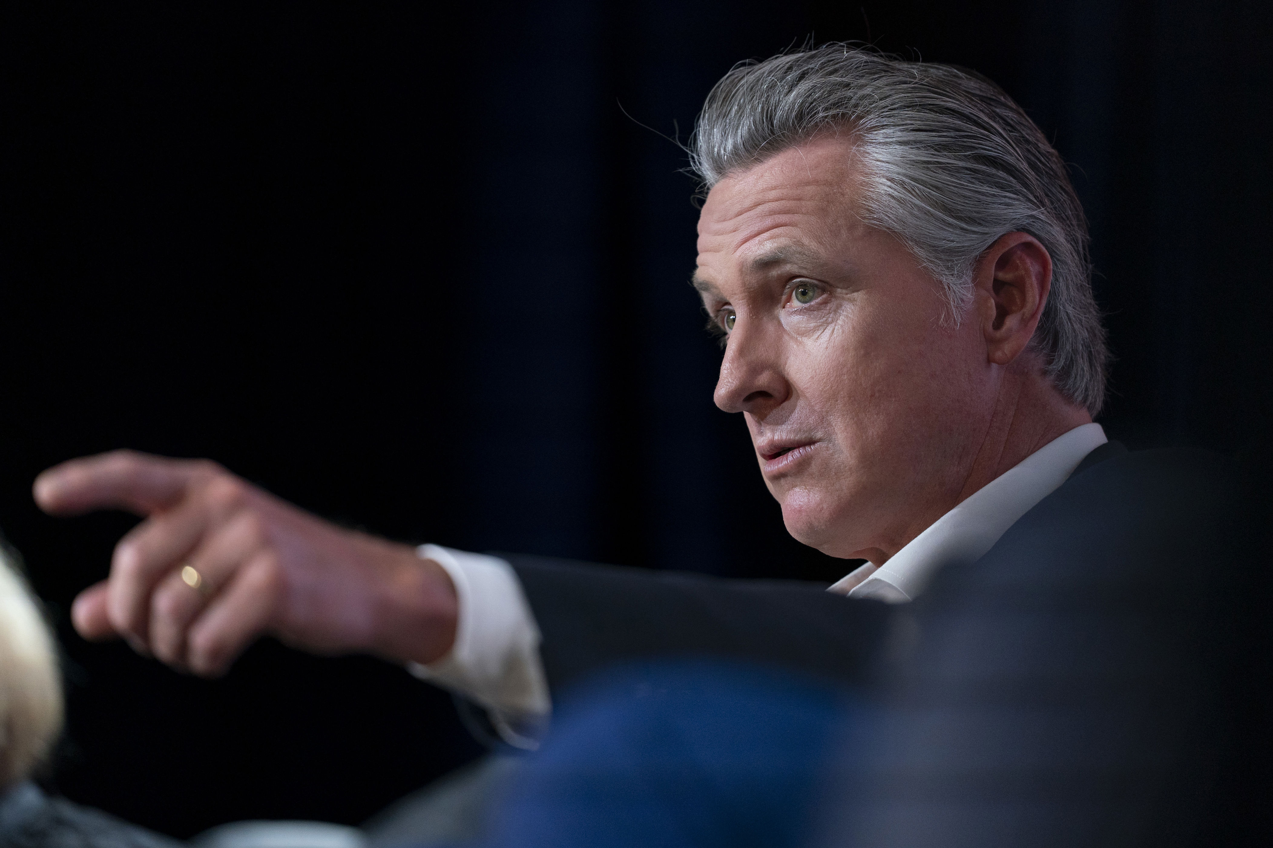 Newsom signs executive order to explore new AI rules, consider 'kill ...