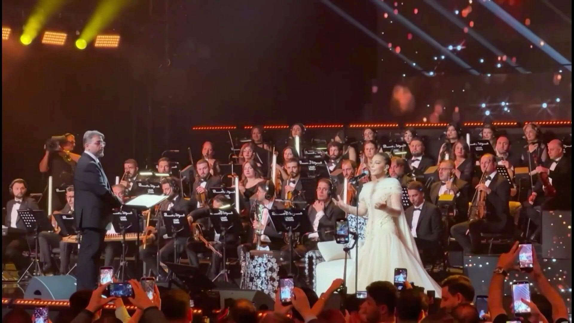 Syrian megastar Assala returns to Damascus stage for first time after ...