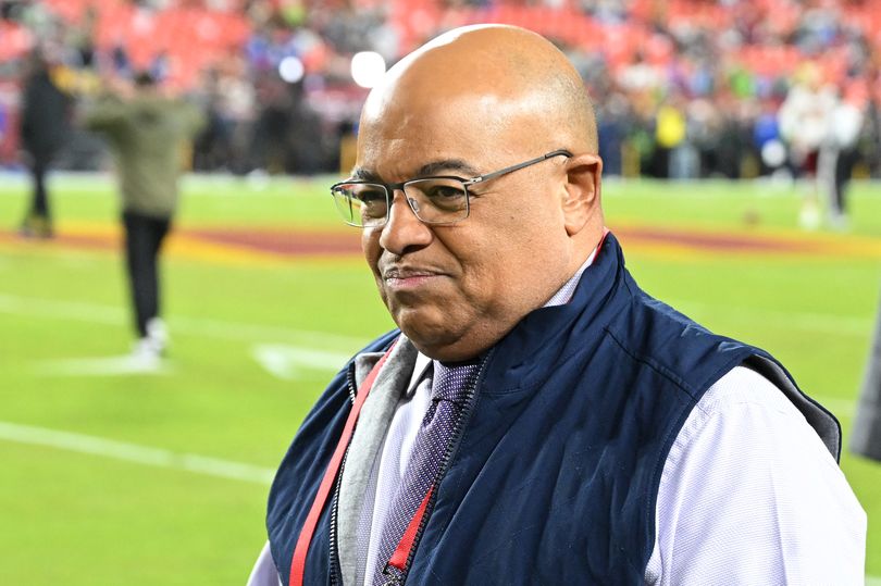 NFL's 11 richest broadcasters as Terry Bradshaw, Al Michaels, Joe Buck ...