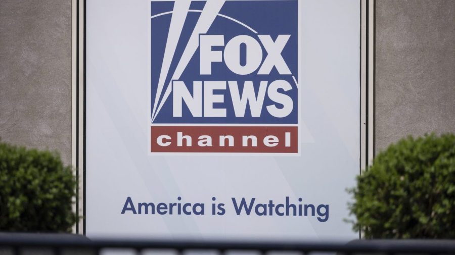 Fox News contributors denounce Trump’s ban on CNN, MS Now, Politico