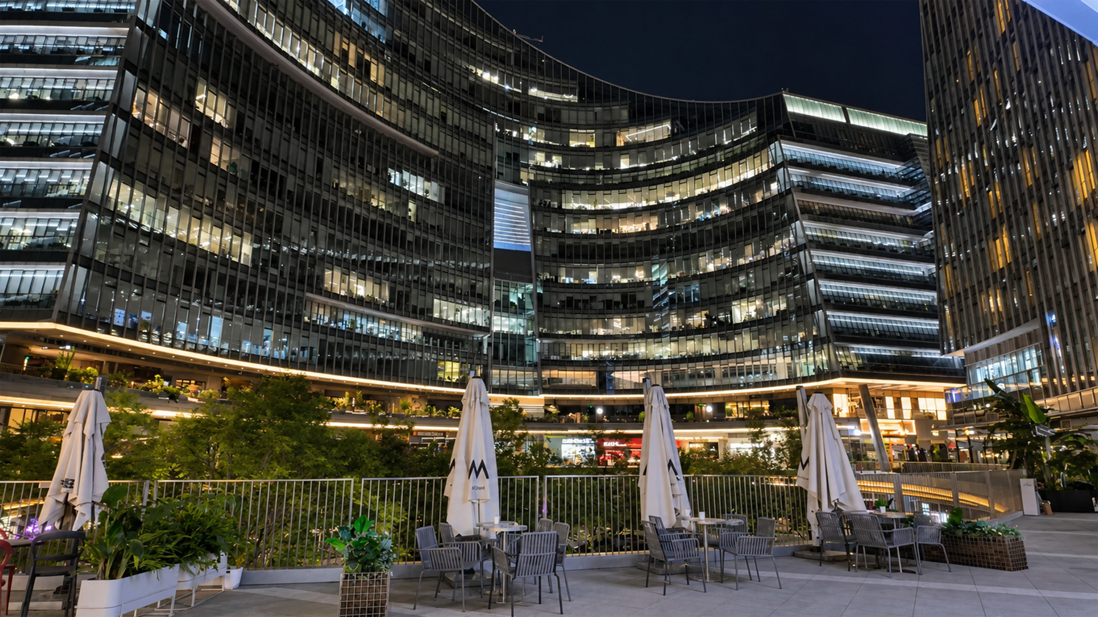 Between giant buildings China hides this illuminated open courtyard