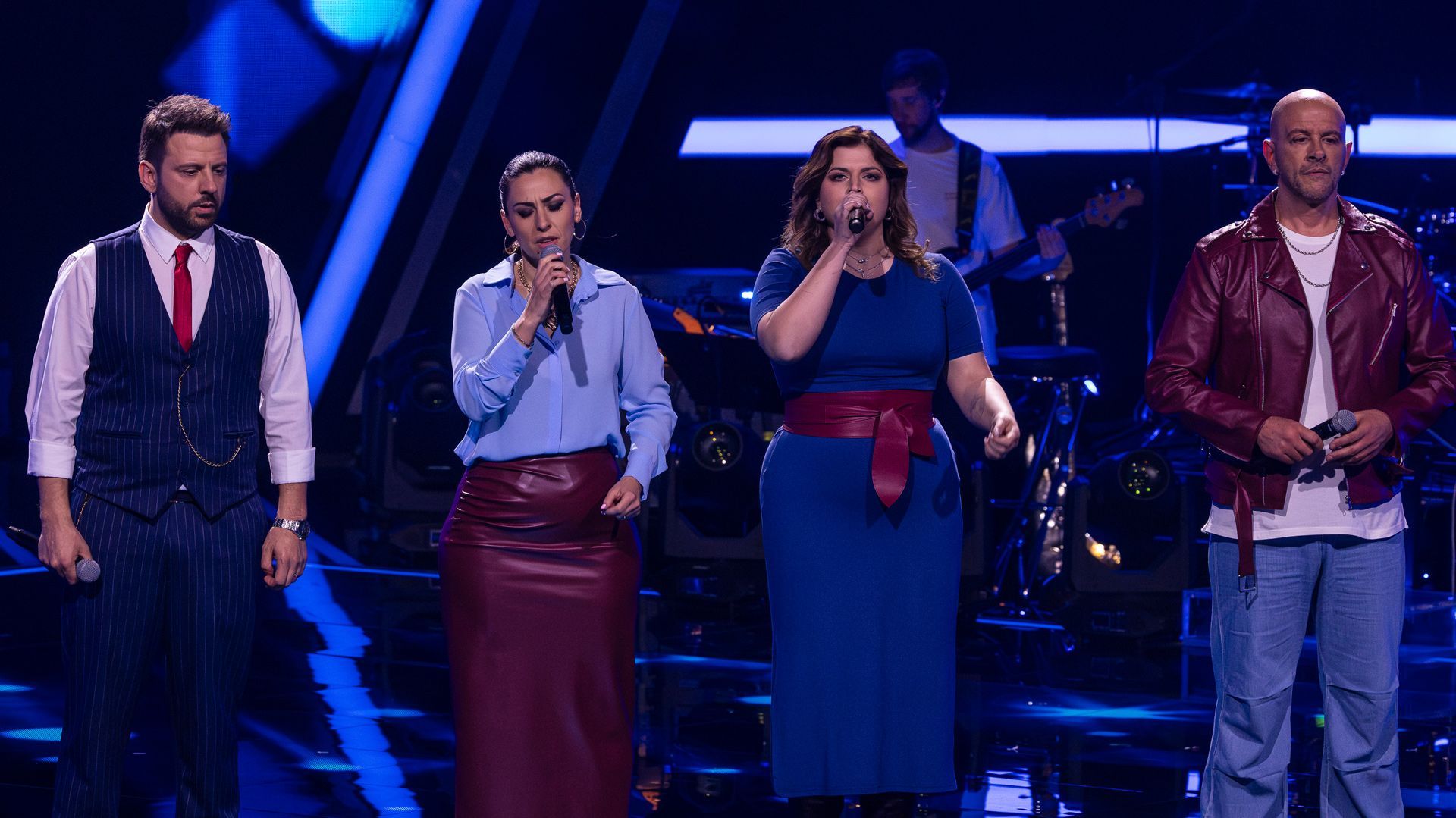 Gänsehaut-Explosion: Soul-Food Vocalist performt "Caruso" für alle 4 ...