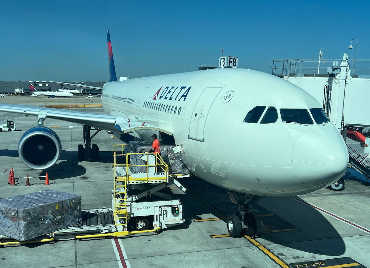 Report: Delta CEO Ed Bastian blasts Elon Musk, 