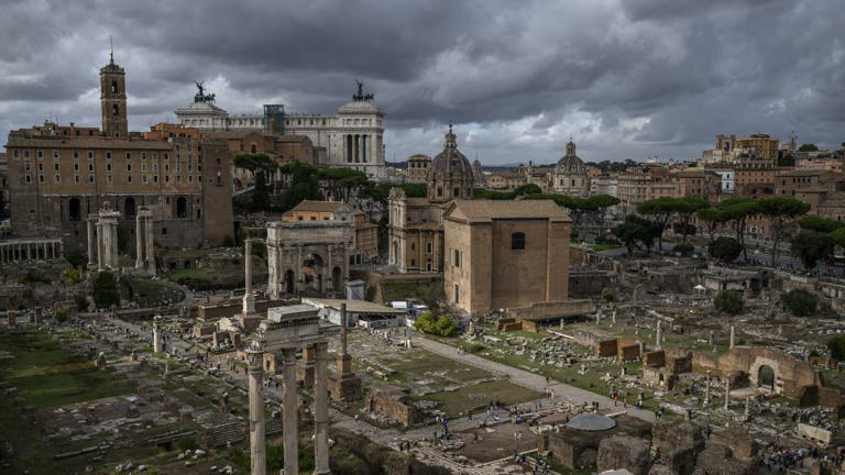 Analysis busts myths of Roman road network — and offers insight into ...