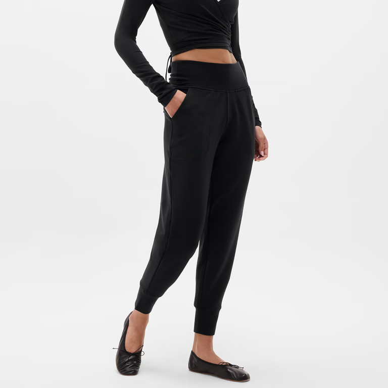 The Athleta fall pieces you'll wear on repeat this season