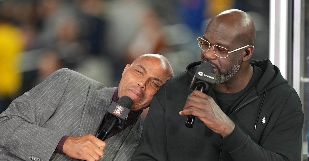 Shaq gets named honorary FBI agent, immediately tries to get Charles ...