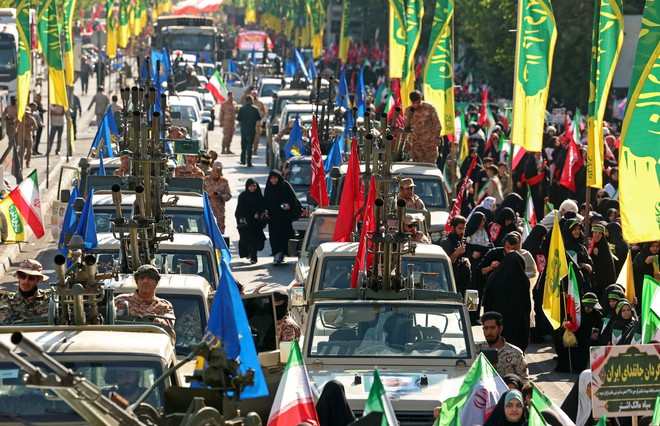 Hơn nửa triệu người đăng ký tình nguyện sẵn sàng hy sinh vì Iran