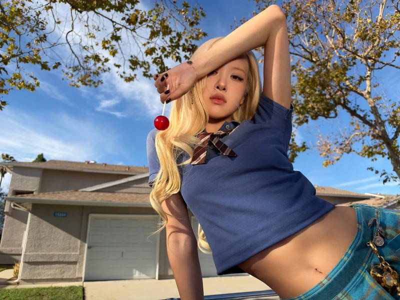 Rosé (BlackPink) bị chê