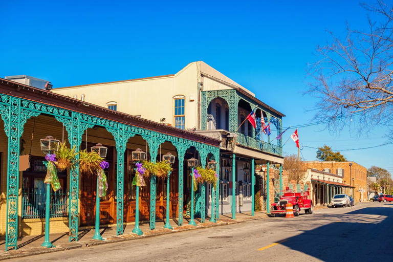 8 great places to retire if you want access to live music
