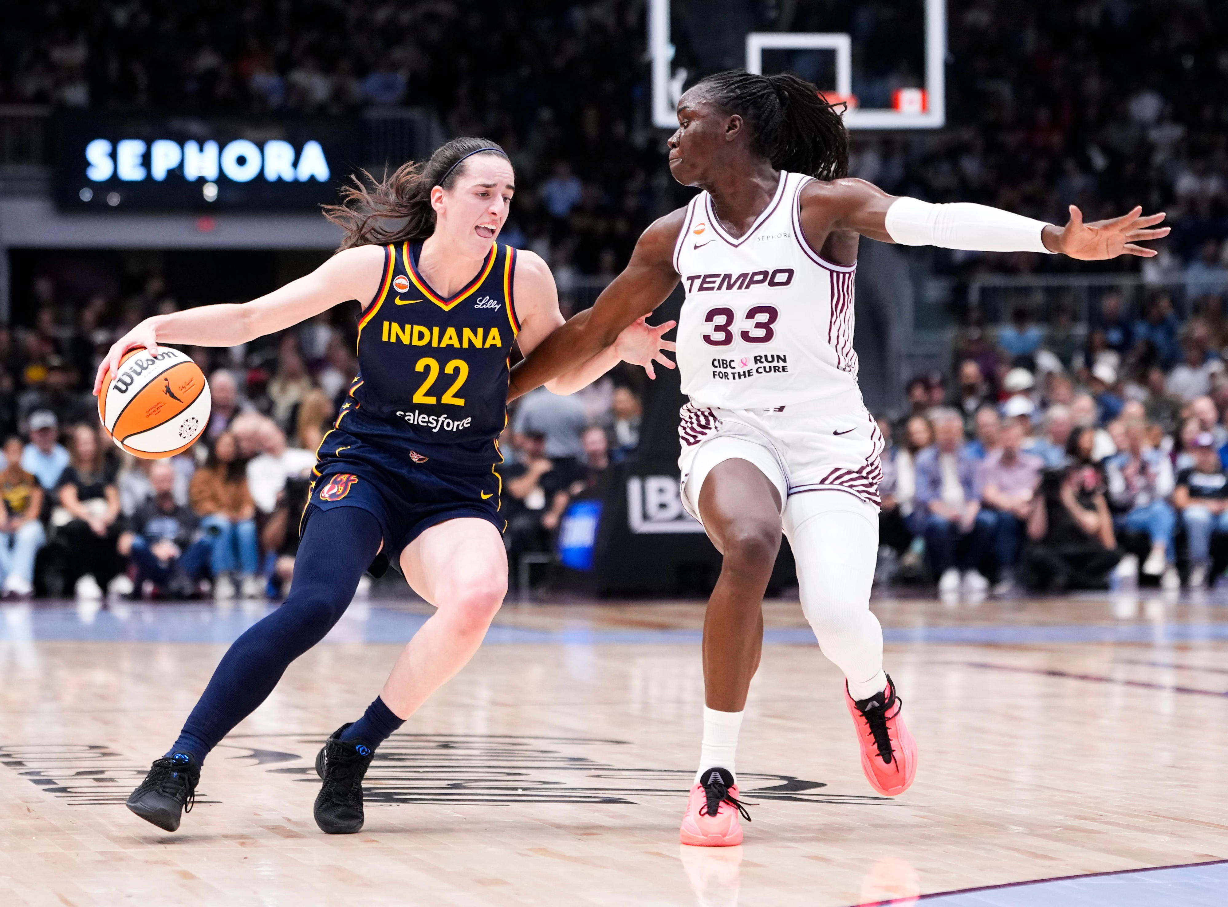 Caitlin Clark, Kelsey Mitchell roll as Indiana Fever beat Toronto Tempo ...