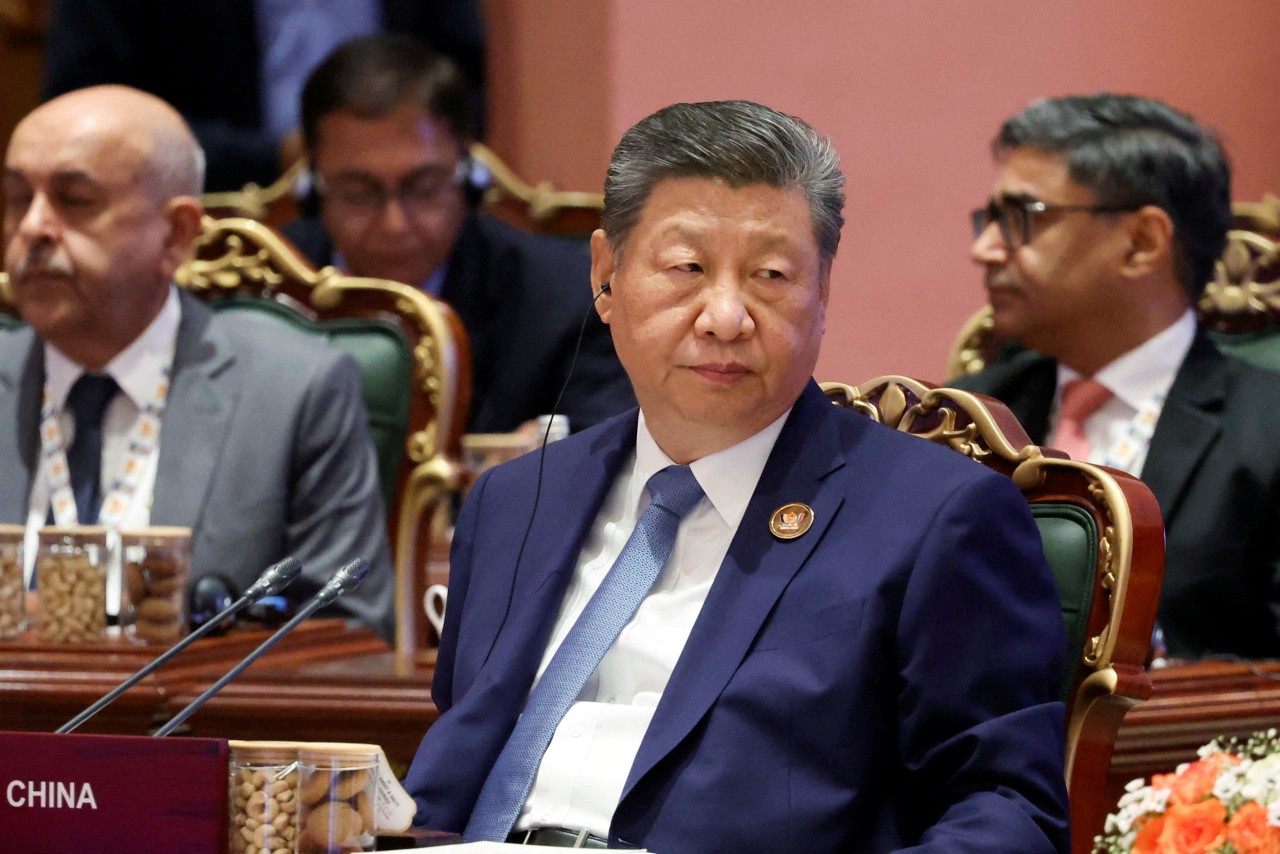 Xi Jinping skipped one dinner—and sparked a flurry of questions about his health